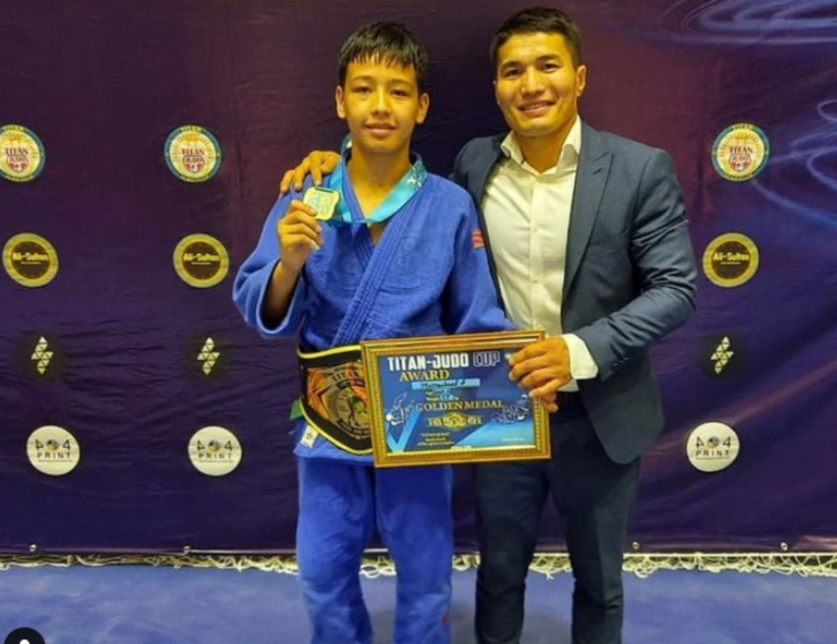 Жетісу ауданы №148 мектеп-гимназияның 9Г сынып оқушысы Жетписбаев Алихан Халықаралық турнирде 50 кг салмақ дәрежесінде дзюдодан Алтын медаль алды