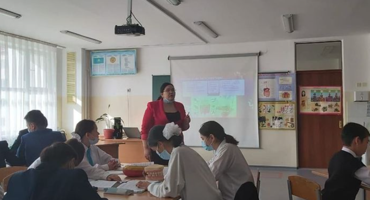 Жетісу ауданы №148 мектеп-гимназияда 11.10-20.10.21 аралығында мектептің оқу жоспарына сәйкес жаратылыстану-ғылыми пәндер кафедрасының «Ғылым мен мәдениет барлық дүниенің алтын алқасы» атты онкүндігі өтіп жатыр