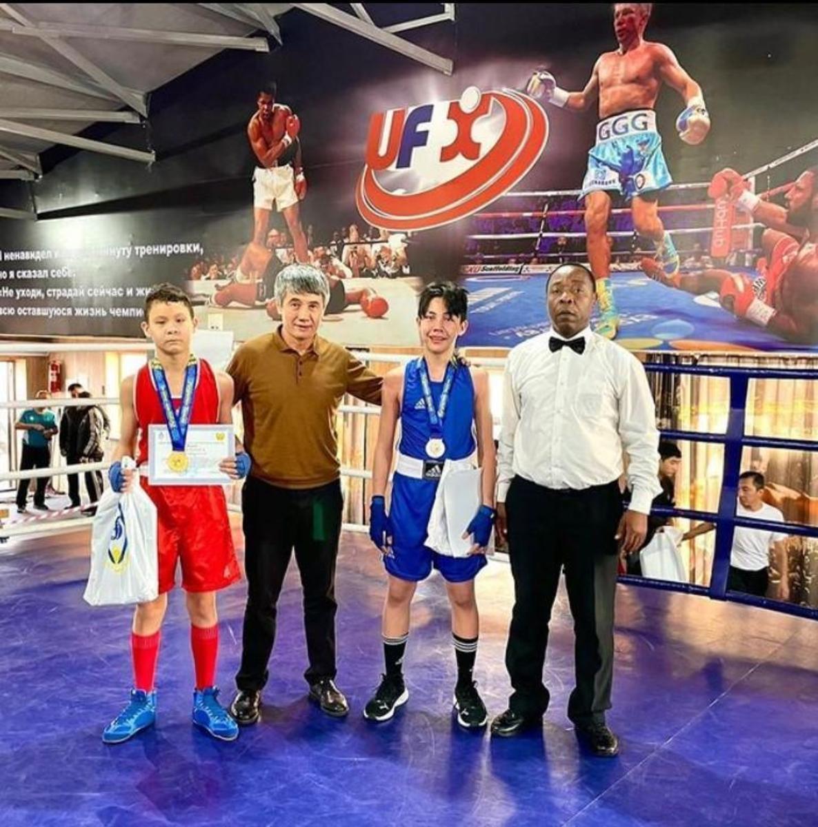 Жетісу ауданы №148 мектеп-гимназияның 8”В” сынып оқушысы Закир Санжар Республикалық бокс турнирінен І ОРЫН иеленді.