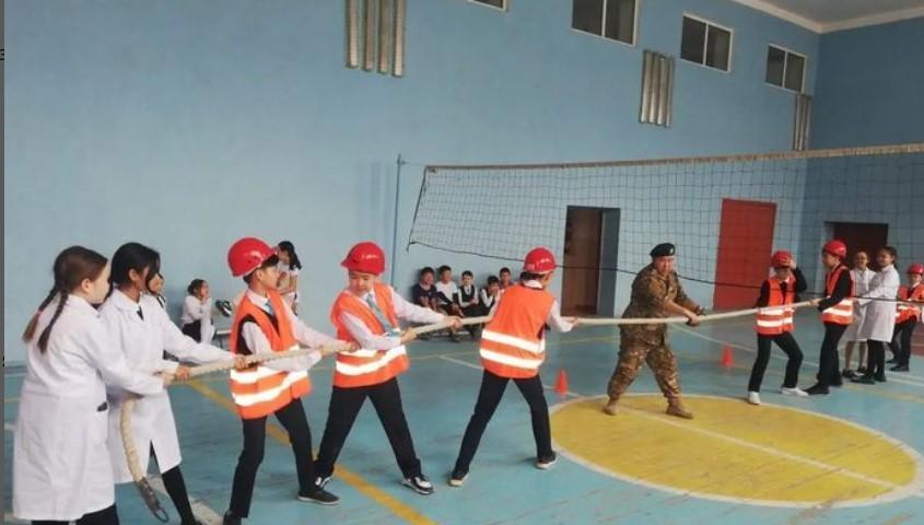 Жетісу ауданы №148 мектеп-гимназиясында 10-наурызда «Бүкіләлемдік Азаматтық қорғаныс күніне» арналған эстафеталық спорттық жарыс өткізілді