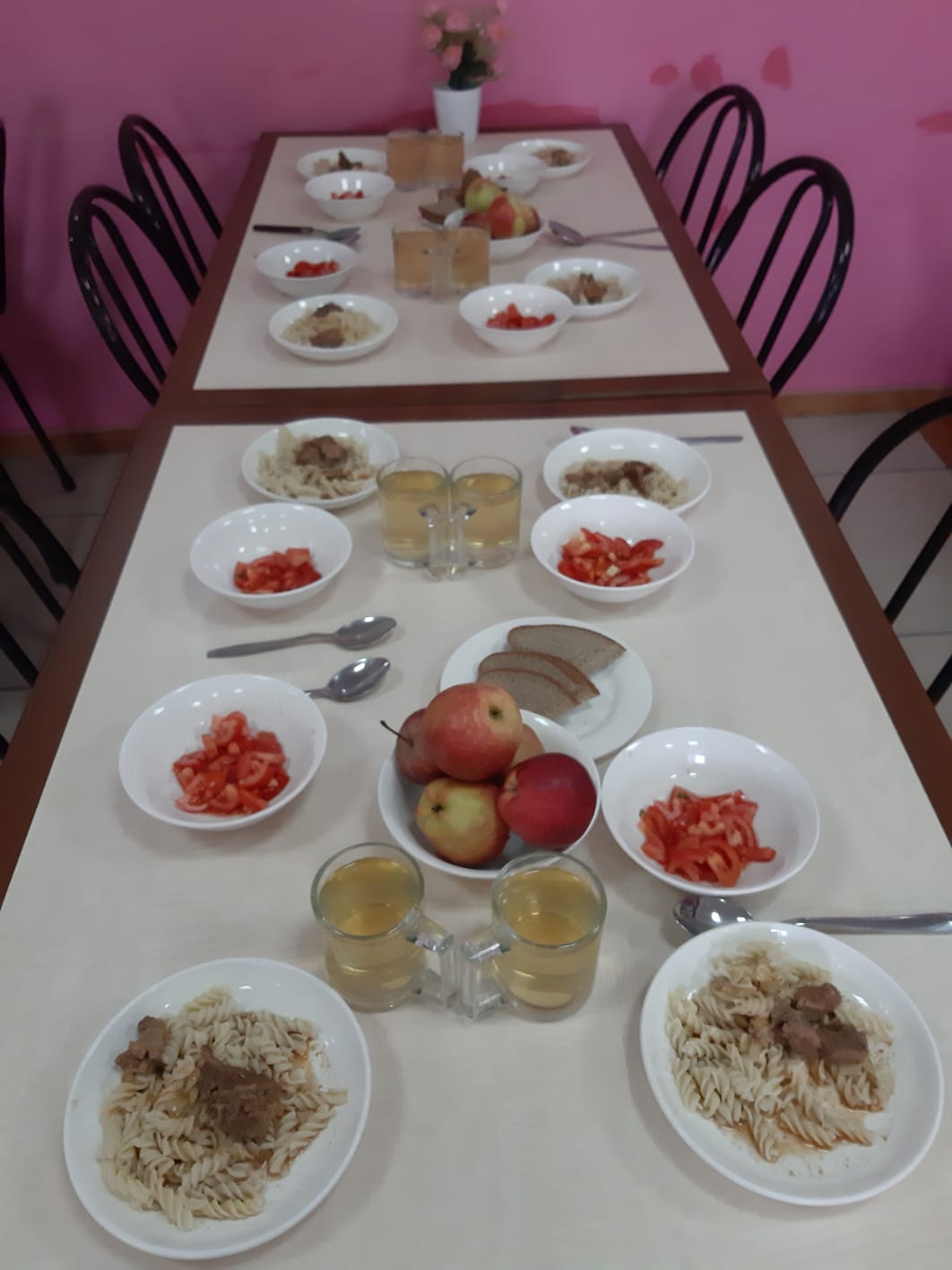 Тегін тамақтану сәті