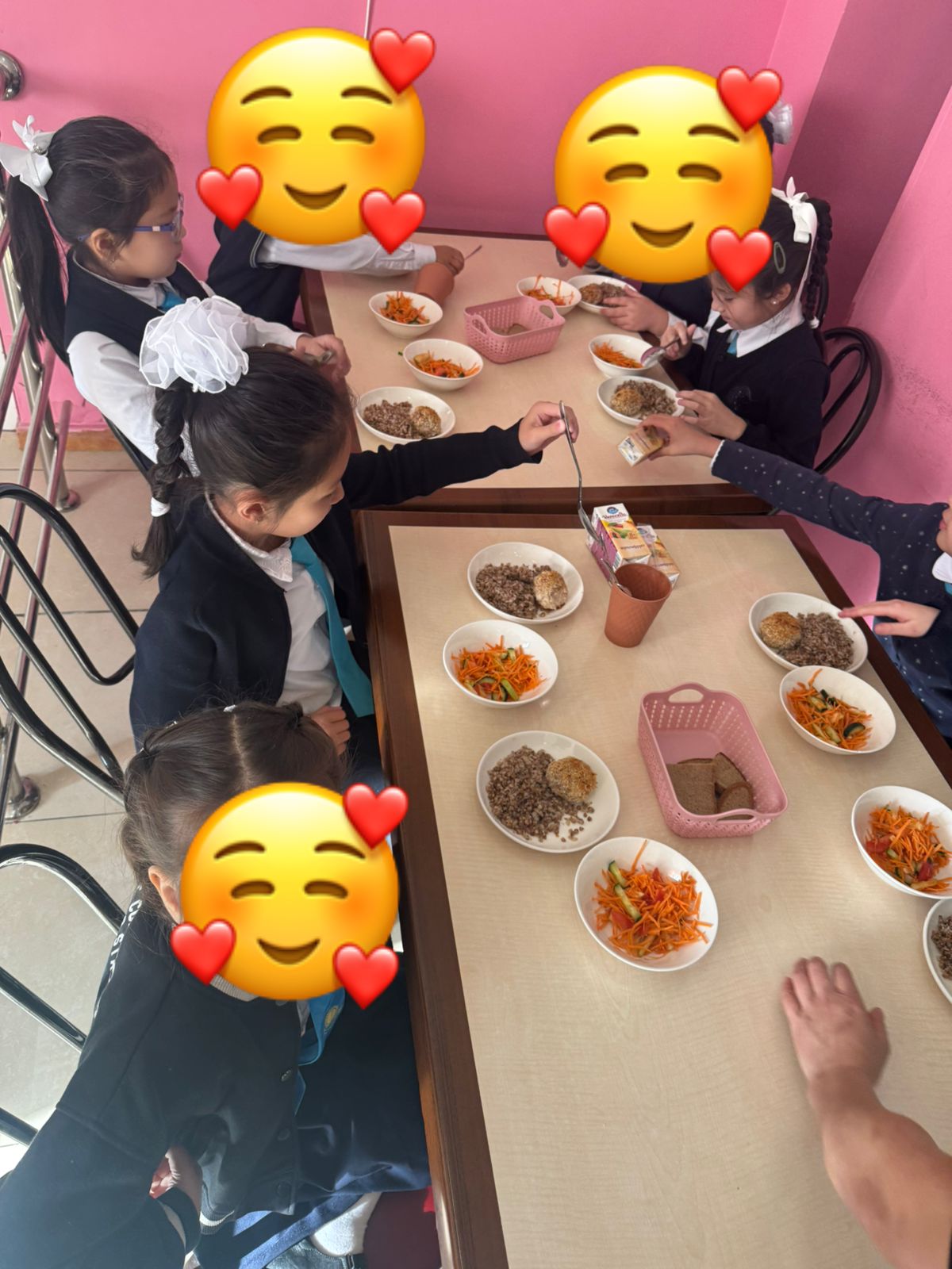 Тегін тамақтануды ұйымдастырудан көрініс