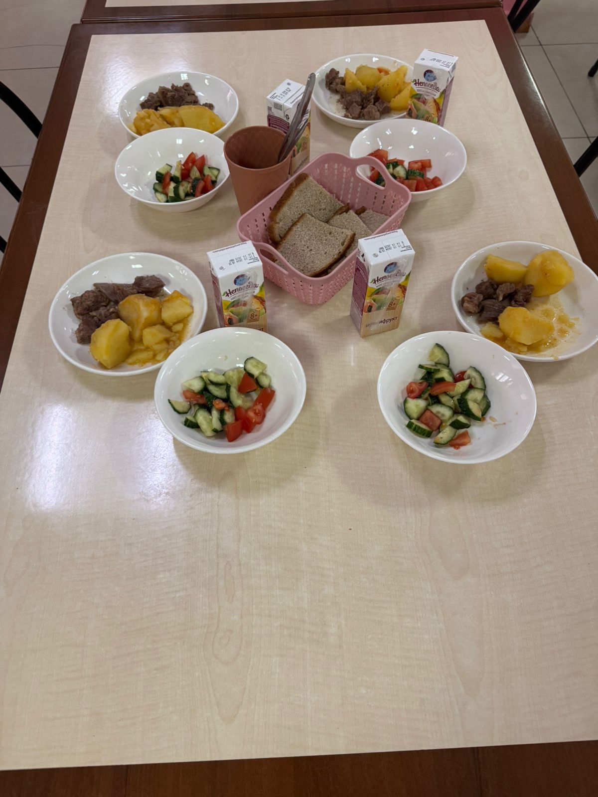 Тегін тамақтануды ұйымдастырудан көрініс