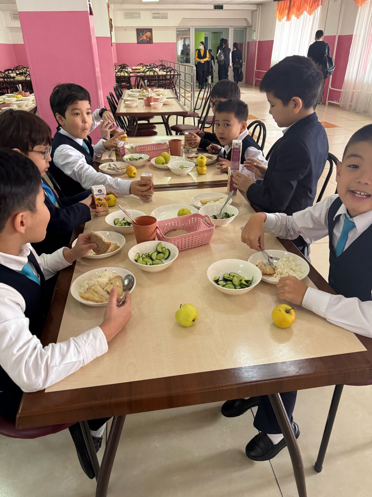 Тегін тамақтануды ұйымдастырудан көрініс