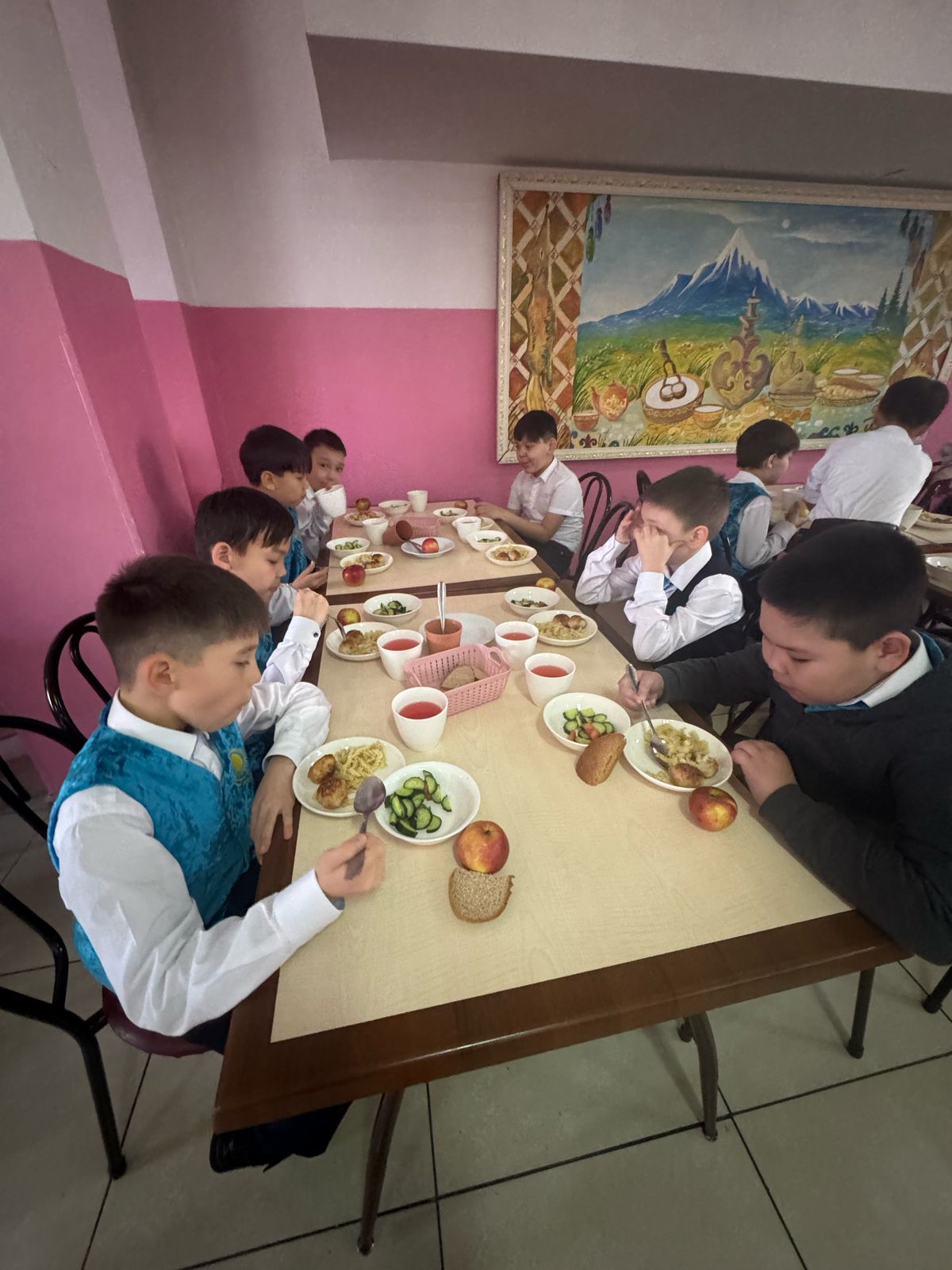 Тегін тамақтануды ұйымдастырудан көрініс