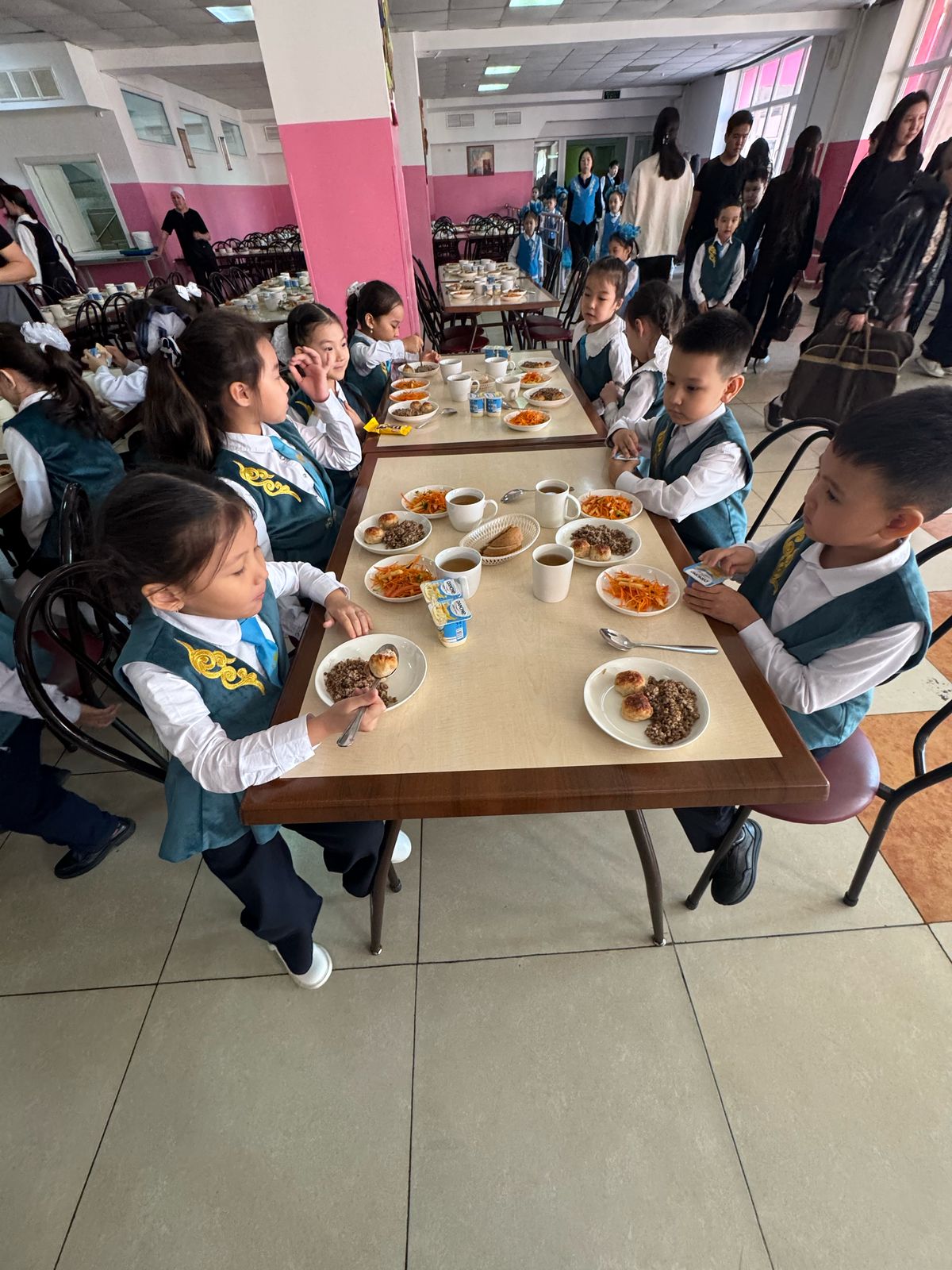 Тегін тамақтануды ұйымдастырудан көрініс