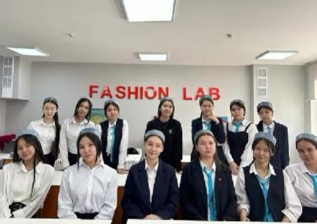 №148 мектеп-гимназияда эстетика бірлестігінің онкүндігі аясында “ Өнер-ұлттың асыл қазынасы”